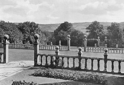 Steinmetzarbeit in Newton Ferrers von Charles Latham