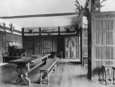 Die alte Halle von Charles Latham
