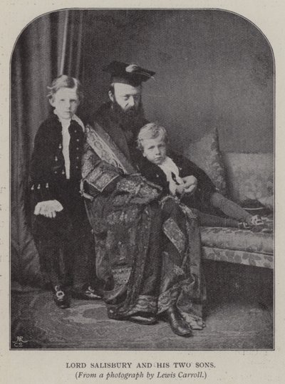 Lord Salisbury und seine zwei Söhne (s/w Foto) von Charles Lutwidge Dodgson