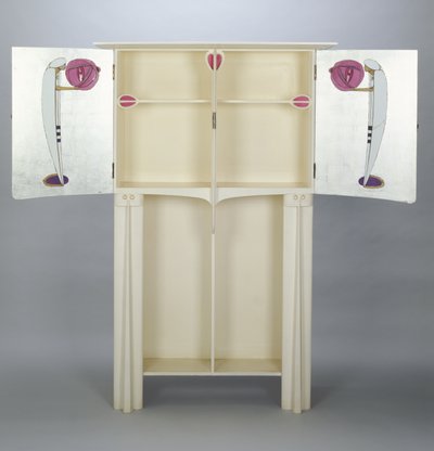 Schränke, hergestellt für 14 Kingsborough Gardens, Glasgow, 1902 von Charles Rennie Mackintosh