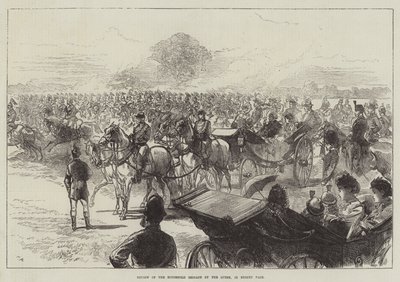 Parade der Haushaltsbrigade durch die Königin im Bushey Park von Sir John Charles Robinson
