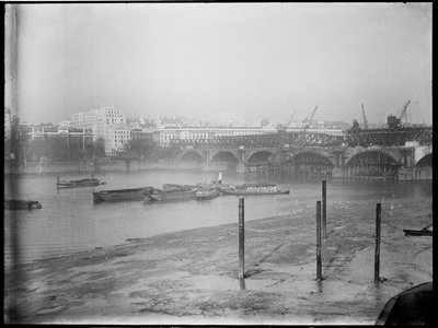 Abriss der Waterloo-Brücke, City of Westminster, Greater London Authority, 1936 von Charles William Prickett