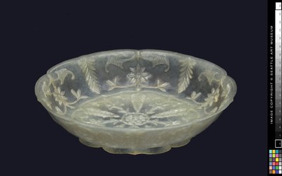 Blumendesign-Teller, 19. Jahrhundert von Chinese School