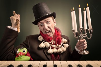 Erschrockener Vampirjäger von Christophe Kiciak