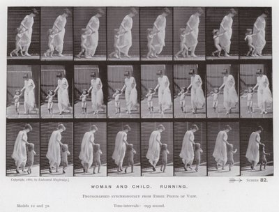 Die menschliche Figur in Bewegung: Frau und Kind, die rennen von Eadweard Muybridge
