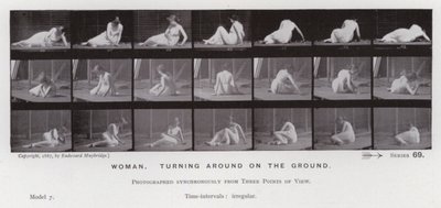 Die menschliche Figur in Bewegung: Frau, sich auf dem Boden drehend von Eadweard Muybridge