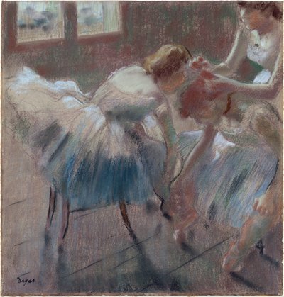 Drei Tänzerinnen bereiten sich auf den Unterricht vor von Edgar Degas