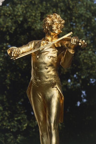 Statue eines Musikers, Johann Strauss Statue, Wien, Österreich von Edmund Ritter von Hellmer
