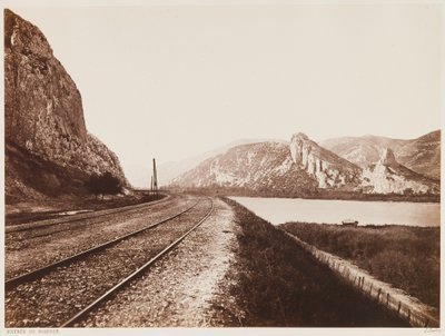 Annäherung an den Gebirgspass bei Donzère, aus dem Album "Die Nordbahn von Paris nach Lyon und das Mittelmeer", ca. 1861 von Edouard-Denis Baldus