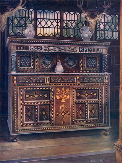 Geschnitzter und eingelegter Eichenschrank von Edwin John Foley