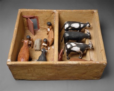 Modell eines Rinderstalls aus dem Grab von Meketre, ca. 1981-1975 v. Chr. von Egyptian 12th Dynasty