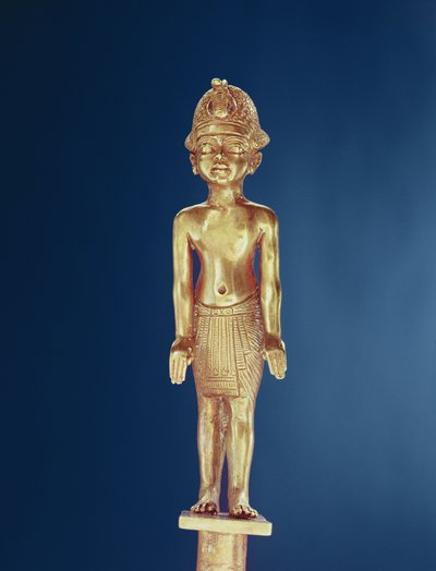 Figur des Königs, aus dem Grab von Tutanchamun (ca. 1370-1352 v. Chr.) Neues Reich (Gold) von Egyptian 18th Dynasty
