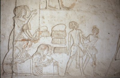 Relief, das Schreiber bei der Arbeit darstellt, aus dem Grab von Horemheb (ca. 1323-1295 v. Chr.) Neues Reich von Egyptian 18th Dynasty