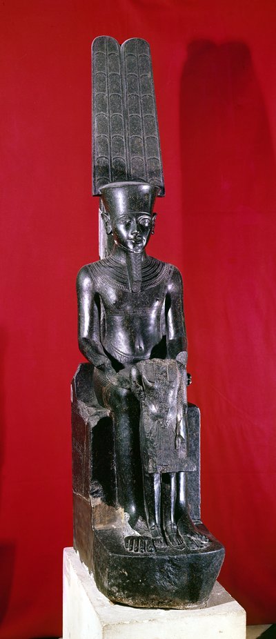 Sitzende Statue des Gottes Amun, der Tutanchamun beschützt, Neues Reich, ca. 1336-1327 v. Chr. (Granit) von Egyptian 18th Dynasty