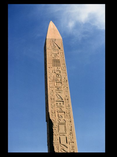 Der Obelisk von Tuthmosis I. (1504-1492 v. Chr.) im Großen Tempel von Amun, Karnak-Tempel, Neues Reich von Egyptian 18th Dynasty