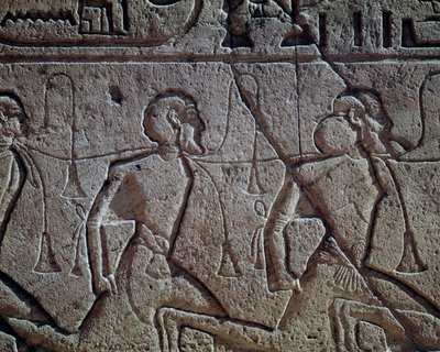 Assyrische Gefangene von Ramses II, Relief, Haupttempel von Abu Simbel (Unesco-Welterbeliste) von Egyptian 19th Dynasty