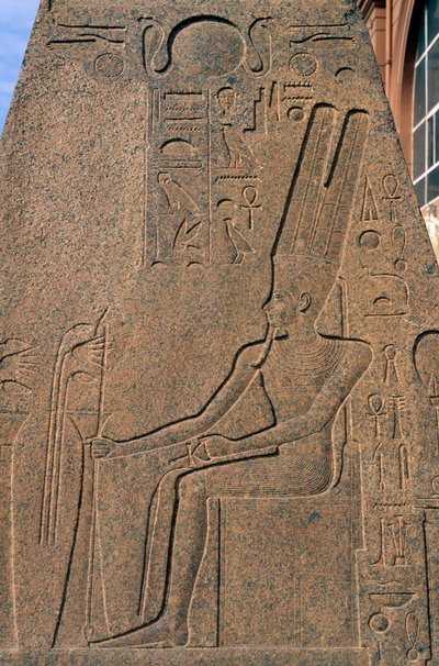 Relief vom Obelisk von Ramses II im Garten des Ägyptischen Museums in Kairo, Ägypten, ägyptische Zivilisation, Neues Reich, Dynastie XIX von Egyptian 19th Dynasty