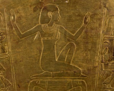 Die Göttin Isis, dekoratives Detail des Sarkophags von Königin Tuya, Mutter von Ramses II., vergoldetes Holz, ägyptische Zivilisation, Neues Reich, Dynastie XIX von Egyptian 19th Dynasty