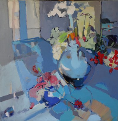 Lebendiges Blaues Blumenstillleben von Elena Shraibman