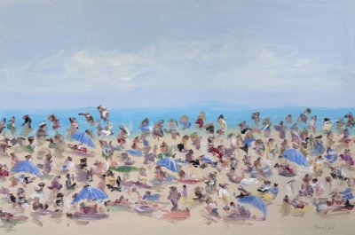 Überfüllter Sommerstrand von Emma Bell