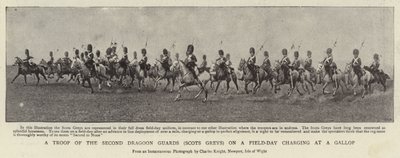 Eine Truppe der Second Dragoon Guards (Scots Greys) bei einem Feldtag im Galopp von English Photographer
