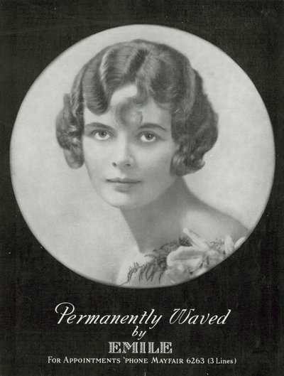 Werbung für Dauerwelle von Emile, Mayfair, London von English Photographer