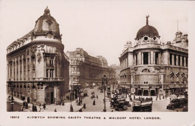 Aldwych, London, Gaiety Theatre, Waldorf Hotel von English Photographer