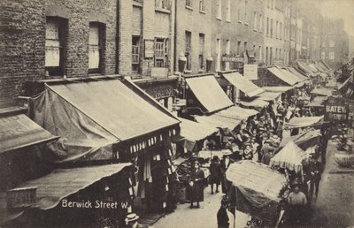 Berwick Street, W von English Photographer