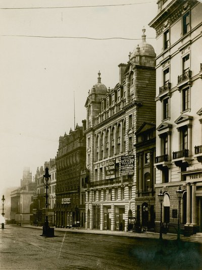Carlton House, gebaut auf dem Gelände der St Philips Kapelle, Regent Street, London, 1904 von English Photographer