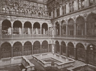 Zentralhof des India Office von English Photographer