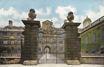 Clare College Tor von English Photographer