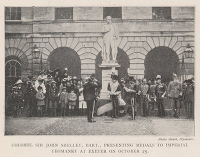 Oberst Sir John Shelley, Baronet, überreicht Medaillen an die Imperial Yeomanry in Exeter am 25. Oktober von English Photographer