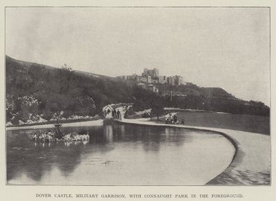Dover Castle, Militärgarnison, mit Connaught Park im Vordergrund von English Photographer