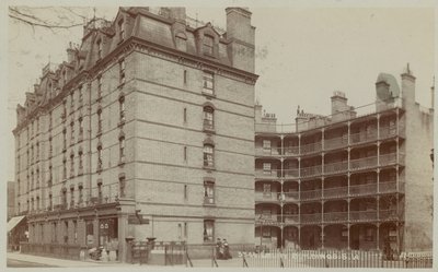 Ebury Buildings an der Pimlico Road von English Photographer