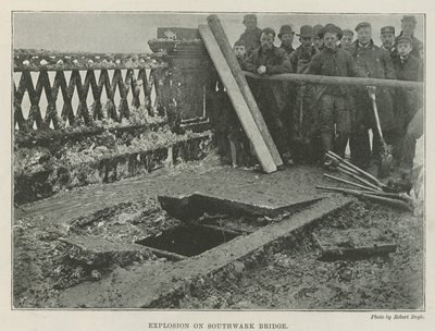 Explosion auf der Southwark Bridge von English Photographer