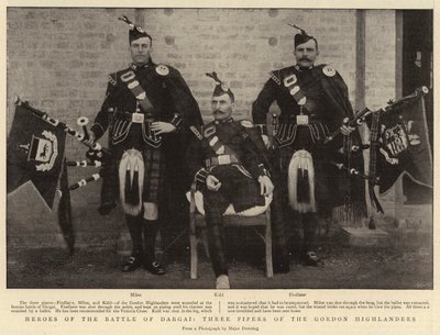 Helden der Schlacht von Dargai, drei Dudelsackspieler der Gordon Highlanders von English Photographer