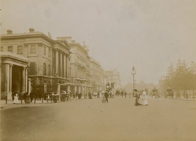 Hyde Park Corner und Piccadilly, London von English Photographer