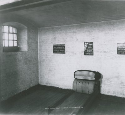 Innenansicht einer Todeszelle im Newgate-Gefängnis von English Photographer