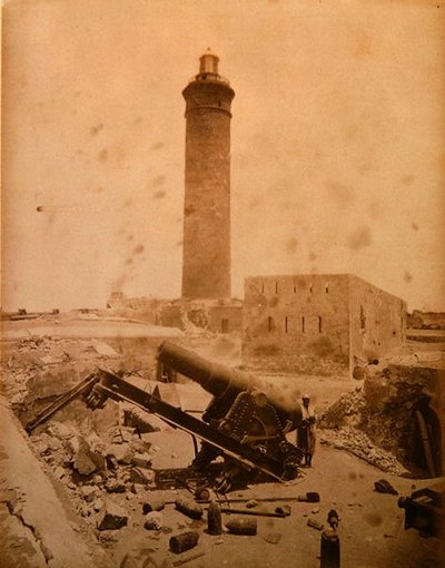 Leuchtturmfestung nach der Bombardierung von Alexandria von English Photographer