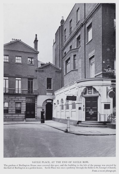 London: Savile Place, am Ende der Savile Row von English Photographer