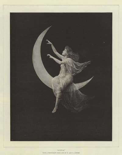 Luna von English Photographer
