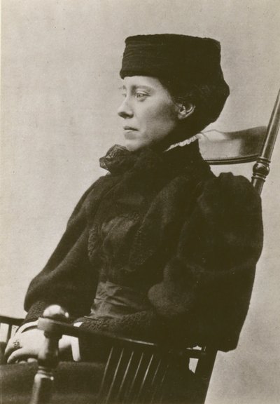 Mary Kingsley, Porträt, sitzend, mit Hut von English Photographer