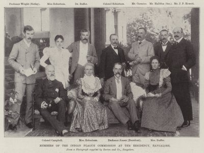 Mitglieder der indischen Pestkommission in der Residenz, Bangalore von English Photographer