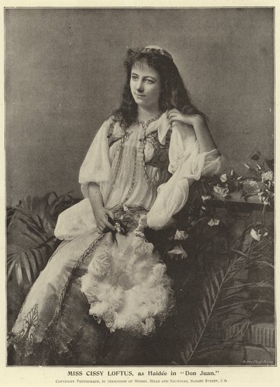Miss Cissy Loftus als Haidee in Don Juan von English Photographer