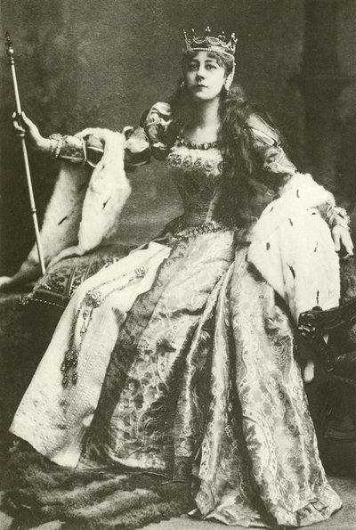 Miss Violet Vanbrugh als Anne Boleyn (Gravur) von English Photographer