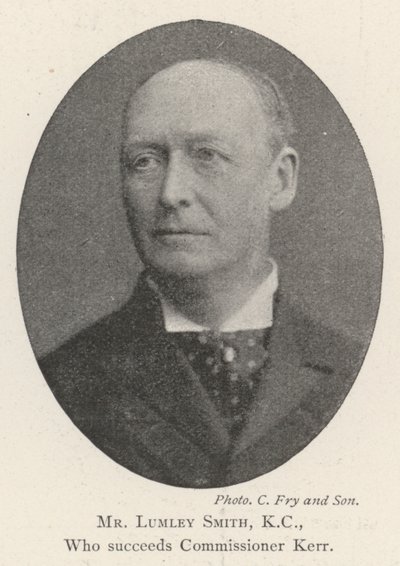Mr. Lumley Smith, KC, der Nachfolger von Kommissar Kerr von English Photographer