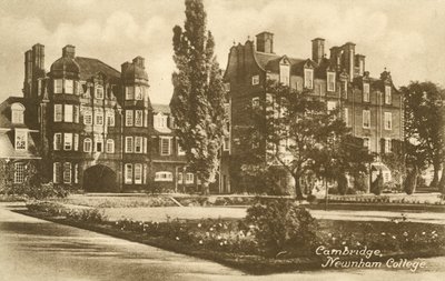 Newnham College, Cambridge von English Photographer