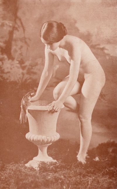 Nudistische Kunst: Geheimnisse von English Photographer