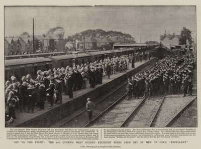 Ab an die Front, das 2. Queens West Surrey Regiment wird von Männern der H.M.S. Excellent verabschiedet von English Photographer