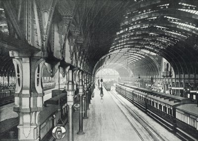 Paddington Station, Gesamtansicht der Bahnsteige von English Photographer